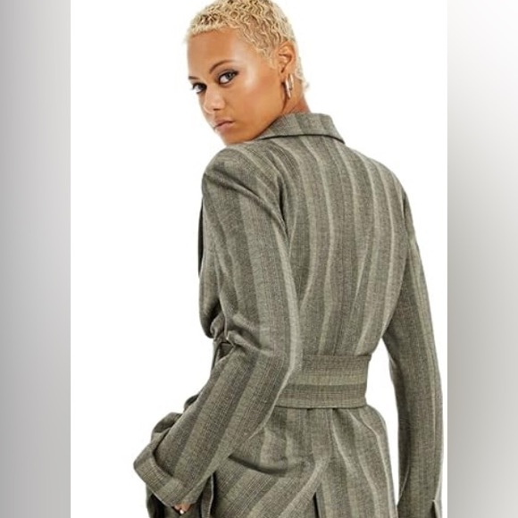 EUC Danielle Bernstein longer belted single button plaid lined jacket - Picture 2 of 16